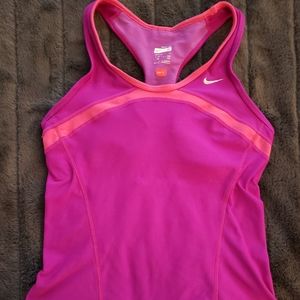 Nike fit athletic tank top